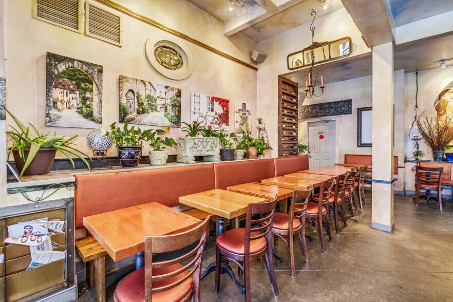 More Photos Of 3401-3405 S Lyndale Ave, Minneapolis Storefront Retail Residential For Sale