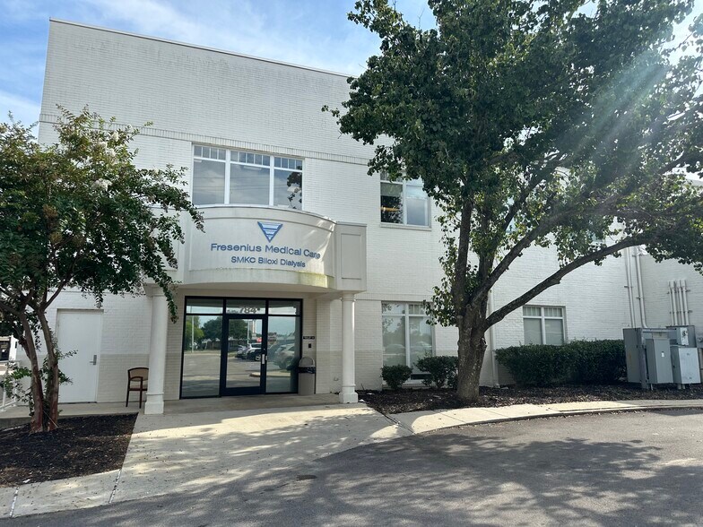 More Photos Of 784 Howard Ave, Biloxi Skilled Nursing Facility For Sale