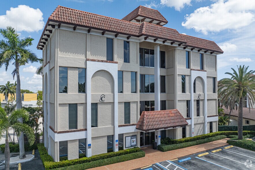 Primary Photo Of 4801 N Federal Hwy, Fort Lauderdale Medical For Sale