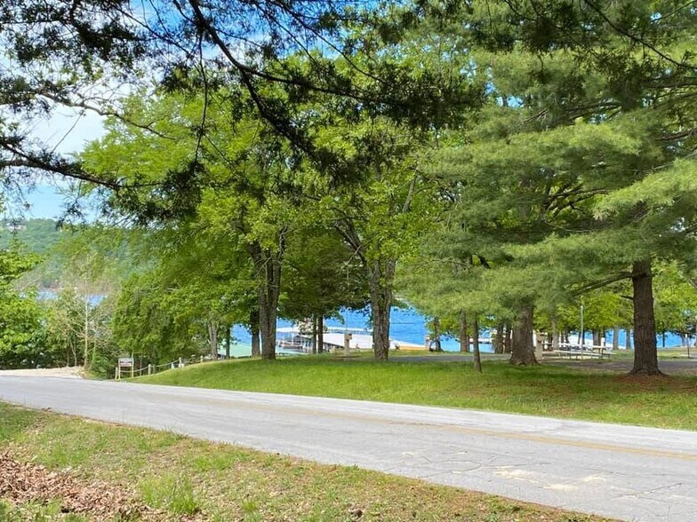 More Photos Of 1575 Tablerock Cir, Branson Hotel For Sale