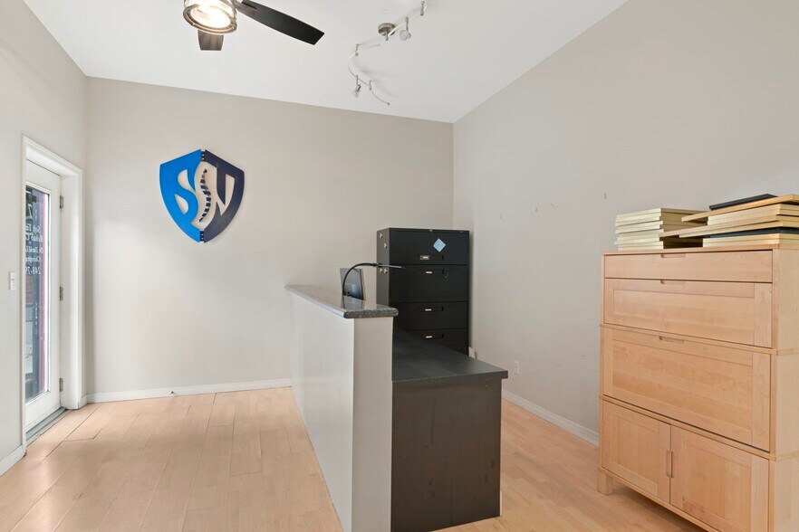 More Photos Of 1922 9th Ave SE, Calgary Storefront Retail Residential For Sale