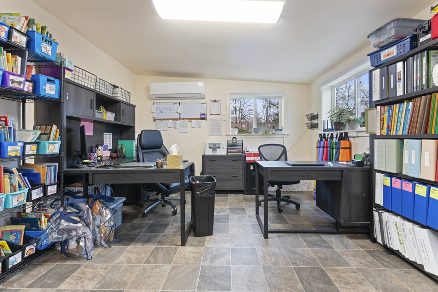 More Photos Of 2125 Coburg Rd, Eugene Healthcare For Sale