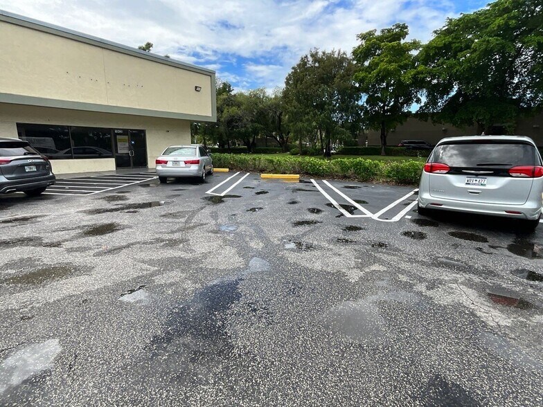 More Photos Of 10410 W Sample Rd, Coral Springs Unknown For Lease