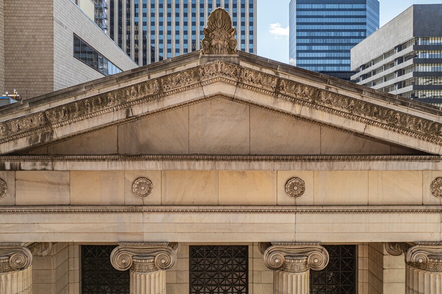 More Photos Of 7 E Baltimore St, Baltimore Office For Lease