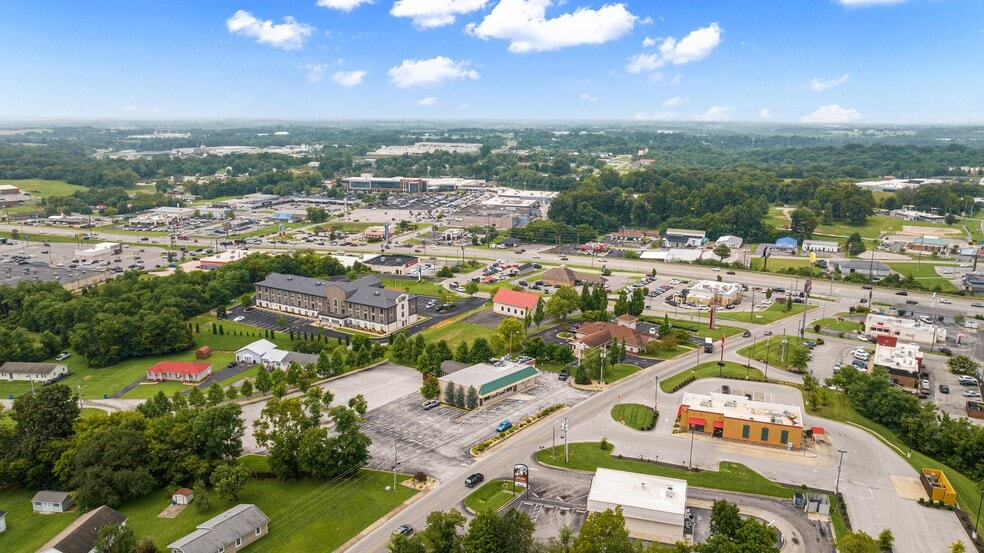 More Photos Of 754 W Cherry St, Glasgow Restaurant For Sale