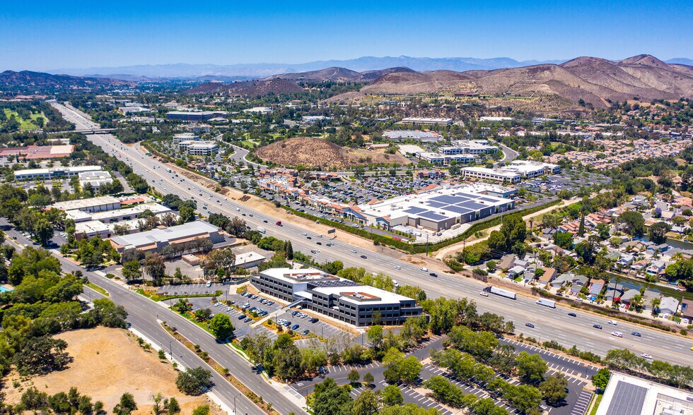 More Photos Of 30851 Agoura Rd, Agoura Hills Loft Creative Space For Sale