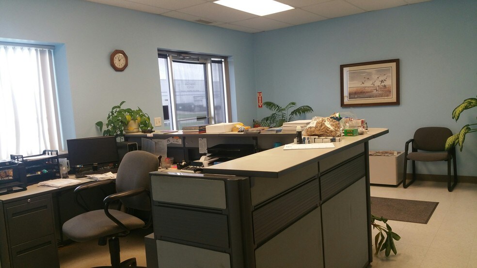 More Photos Of 3301 Daniels Ln, South Sioux City Warehouse For Sale