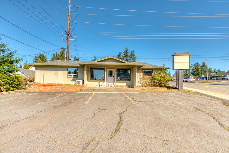 Primary Photo Of 321 NE Highway 20, Toledo Office For Sale