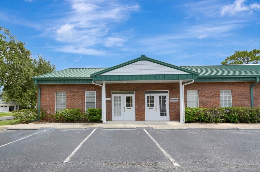More Photos Of 6981 Curtiss Ave, Sarasota Medical For Sale