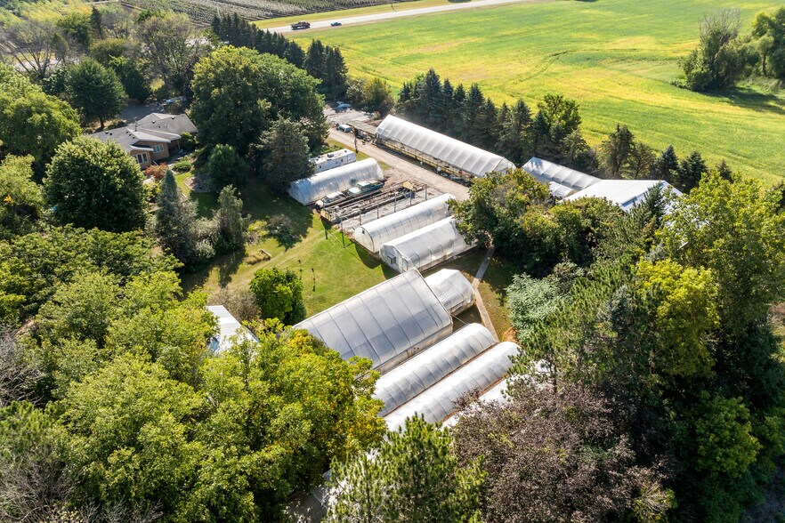 More Photos Of 23205 Cedar Ave, Farmington Specialty For Sale