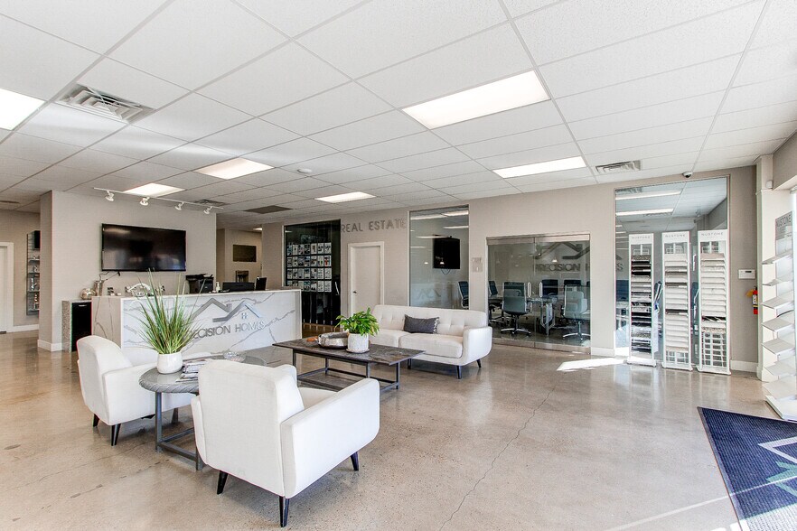 More Photos Of 1900 Federal Blvd, Denver Warehouse For Sale