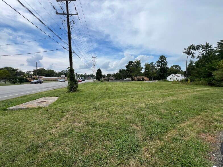 More Photos Of 896 Ohio Pike, Cincinnati Land For Sale