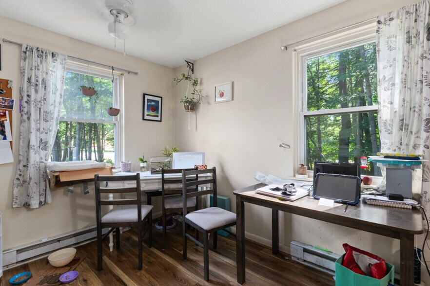 More Photos Of 12 Elm St, Freeport Apartments For Sale