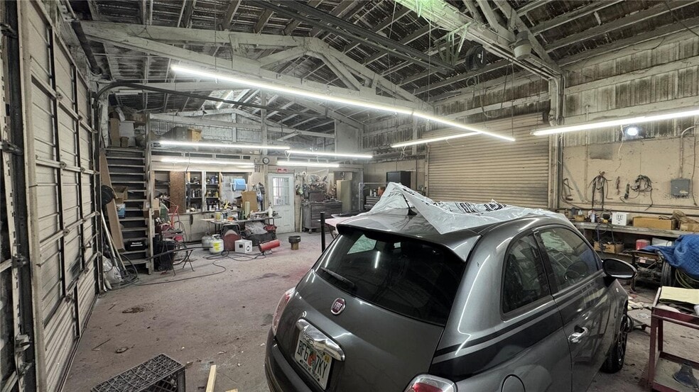 More Photos Of 10 Barry Ave, Mascotte Auto Repair For Sale