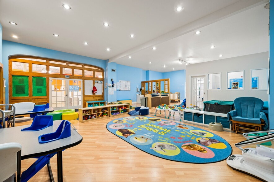 More Photos Of , Philadelphia Unknown For Sale