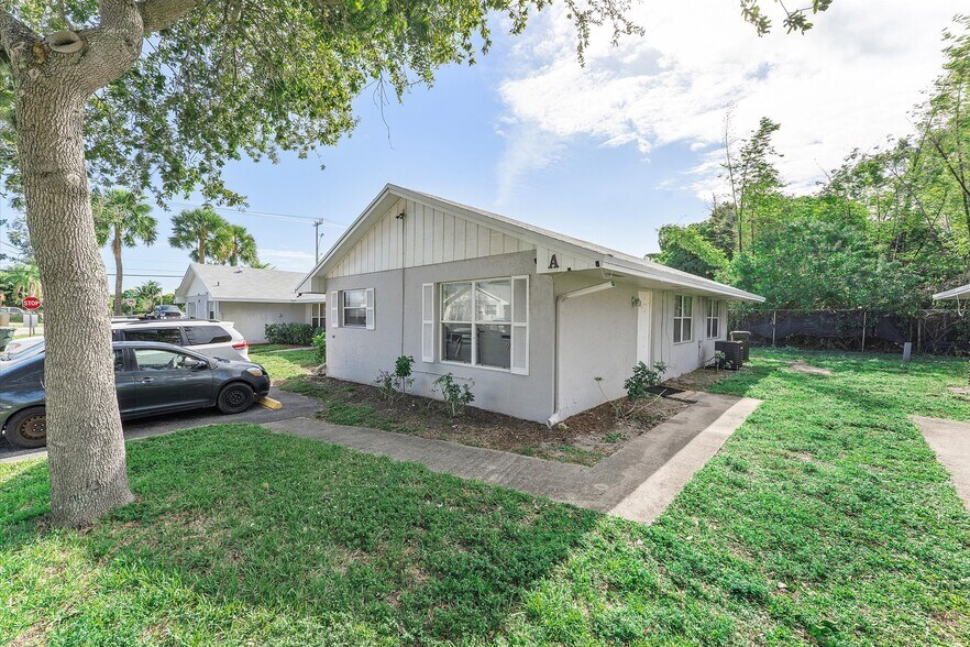 More Photos Of 1100 SW 4th Ave, Delray Beach Apartments For Sale