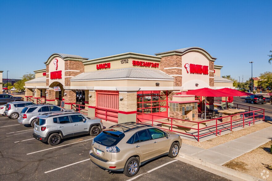 More Photos Of 13764 W Bell Rd, Surprise Unknown For Lease