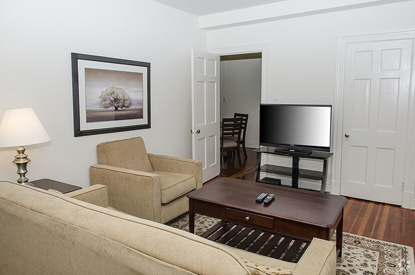 More Photos Of 3000 Connecticut Ave NW, Washington Apartments For Lease