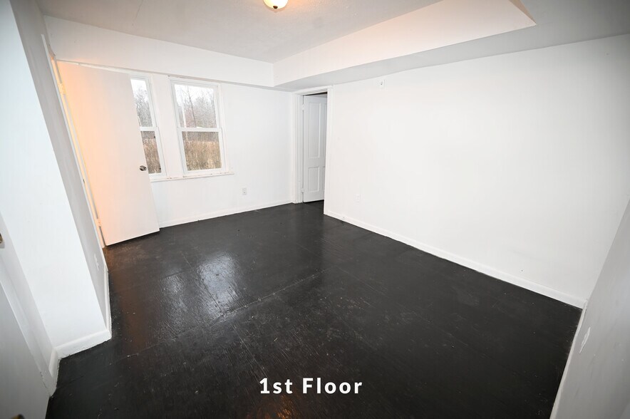 More Photos Of 7635 Annapolis Woods Rd, Welcome Land For Sale