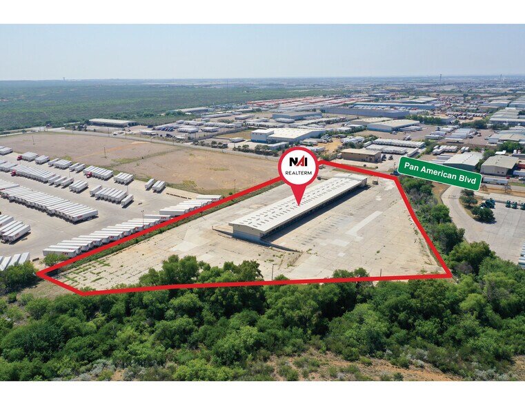 More Photos Of 4410 Pan American Blvd, Laredo Warehouse For Lease
