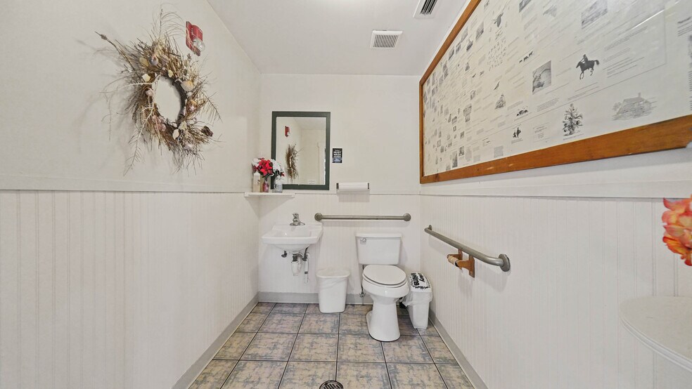 More Photos Of 4370 Garden Rd, Port Charlotte Restaurant For Sale