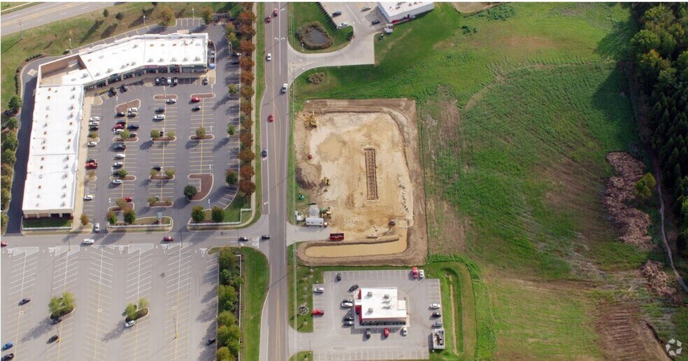 More Photos Of 2606 Green Rd, Madison Carwash For Sale
