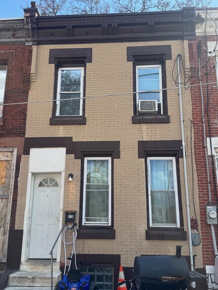 More Photos Of , Philadelphia Unknown For Sale