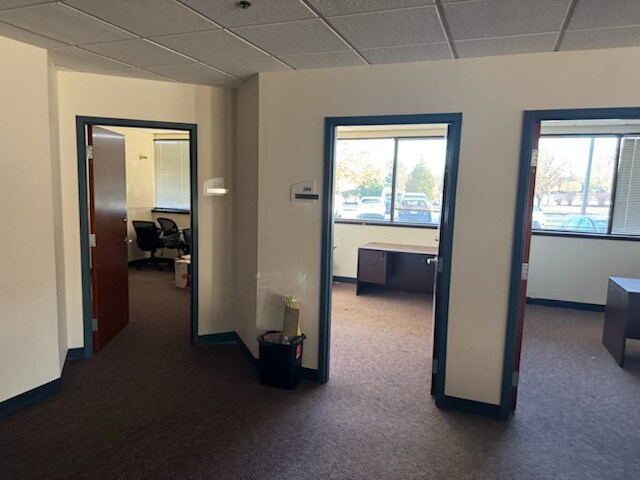 More Photos Of 300 Welsh Rd, Horsham Township Medical For Lease