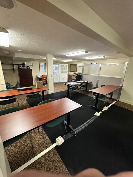 More Photos Of 71 Cedar Ave, Hershey Office For Lease