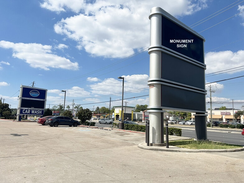 More Photos Of 9235 Westheimer Rd, Houston Fast Food For Lease