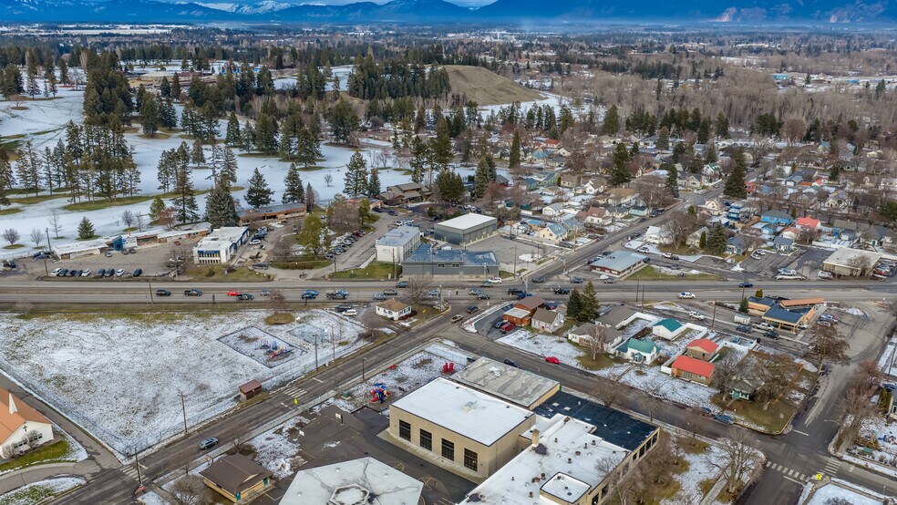More Photos Of 115 W Wyoming St, Kalispell Warehouse For Sale