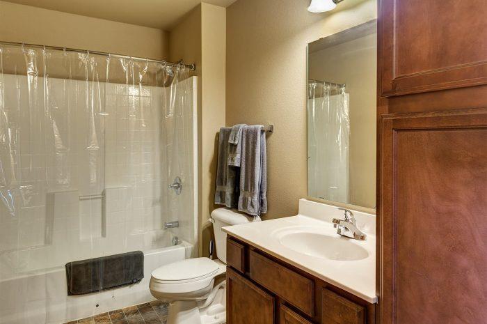 More Photos Of 1002 Elm St NE, Tioga Apartments For Lease