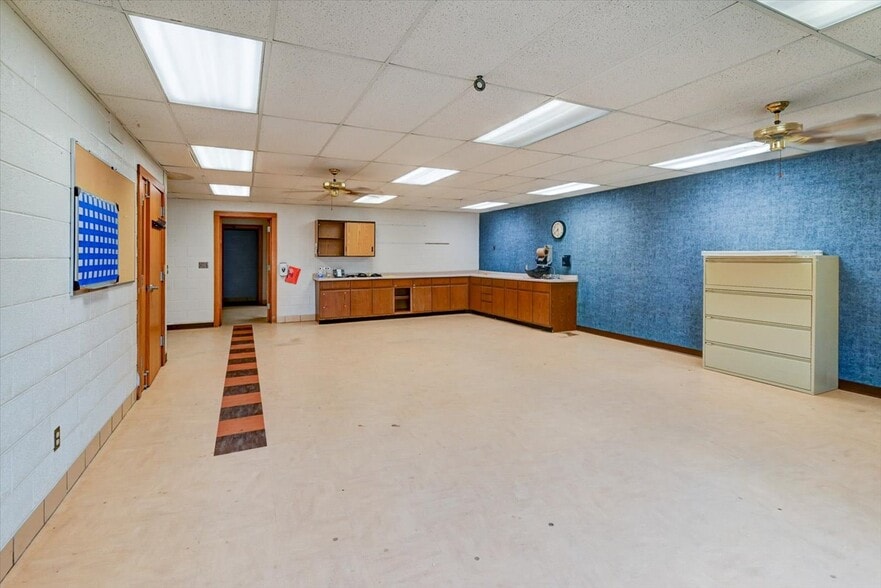 More Photos Of 520 E Holum St, Deforest Schools For Sale