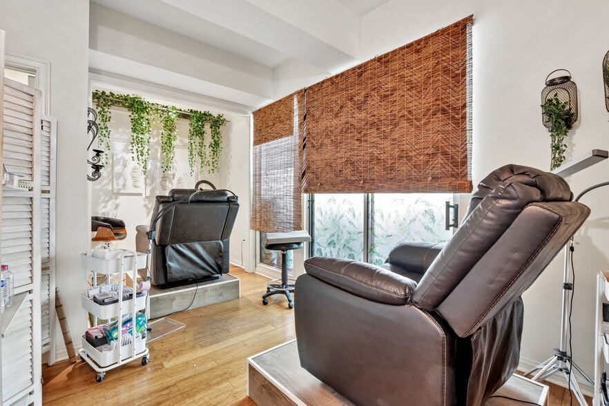 More Photos Of 46 W Julian St, San Jose Apartments For Sale
