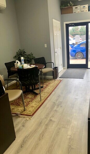 More Photos Of 30 Chestnut St, Rutherford Office For Lease