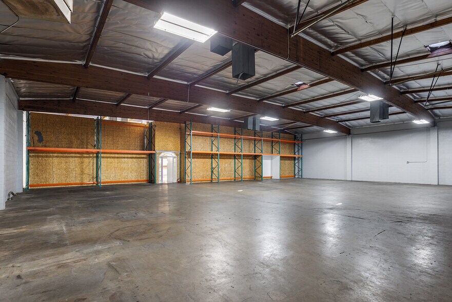 More Photos Of 12300 Denholm Dr, El Monte Warehouse For Sale