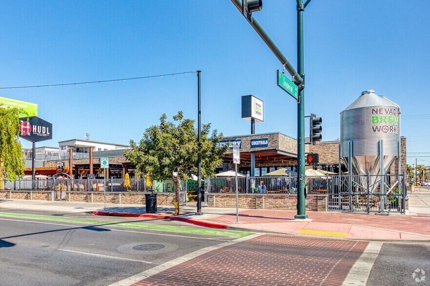 More Photos Of 1327 S Main St, Las Vegas Restaurant For Lease