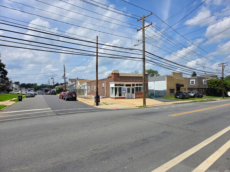 More Photos Of 1125 Prospect St, Ewing Storefront Retail Residential For Lease