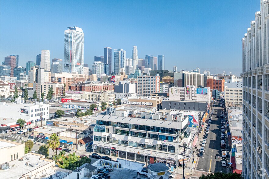 More Photos Of 221 E 12th St, Los Angeles Office For Lease