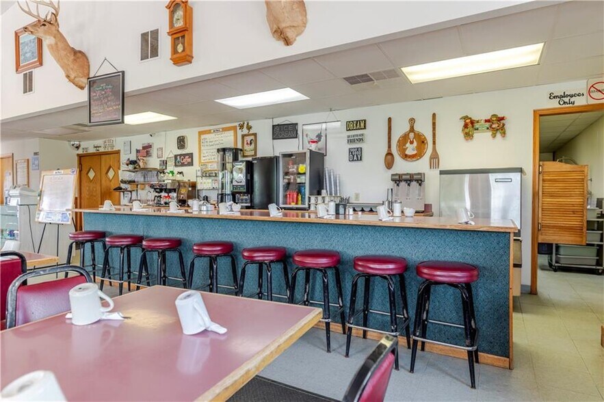 More Photos Of W4118 State Hwy 8, Glen Flora Restaurant For Sale