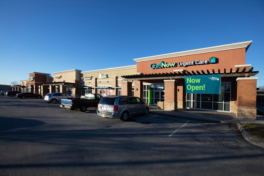 More Photos Of 11601 E 40 Hwy, Kansas City Unknown For Lease