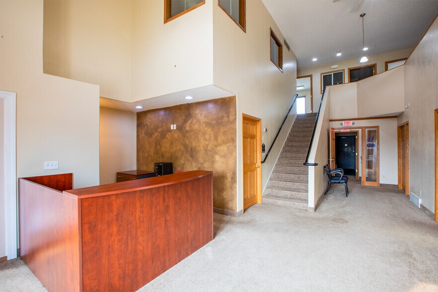 More Photos Of 1411 W Dakota Pkwy, Williston Office For Lease