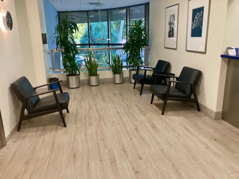 More Photos Of 300 S Pine Island Rd, Plantation Coworking Space