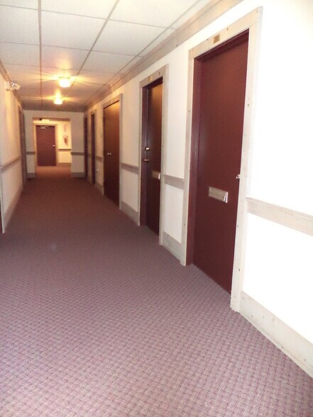 More Photos Of 4514-4522 Beech Rd, Temple Hills Flex For Lease