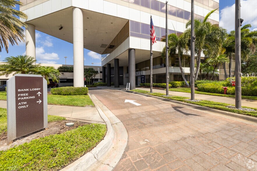 More Photos Of 500 N West Shore Blvd, Tampa Office For Lease