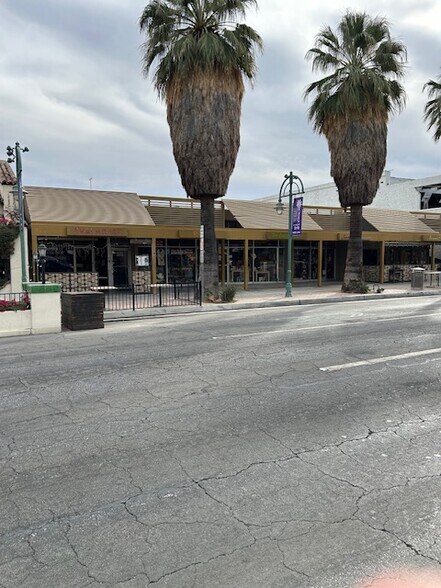 More Photos Of 252 S Palm Canyon Dr, Palm Springs Storefront Retail Office For Lease