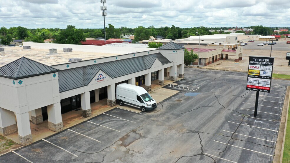 More Photos Of 3901-3909 SE 29th St, Oklahoma City Office For Sale