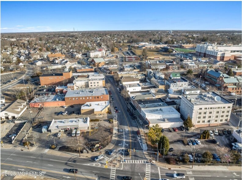 More Photos Of 43 Main St, Toms River General Retail For Sale