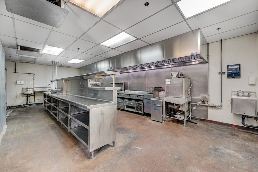 More Photos Of 2100 Fremont St, Las Vegas Restaurant For Sale