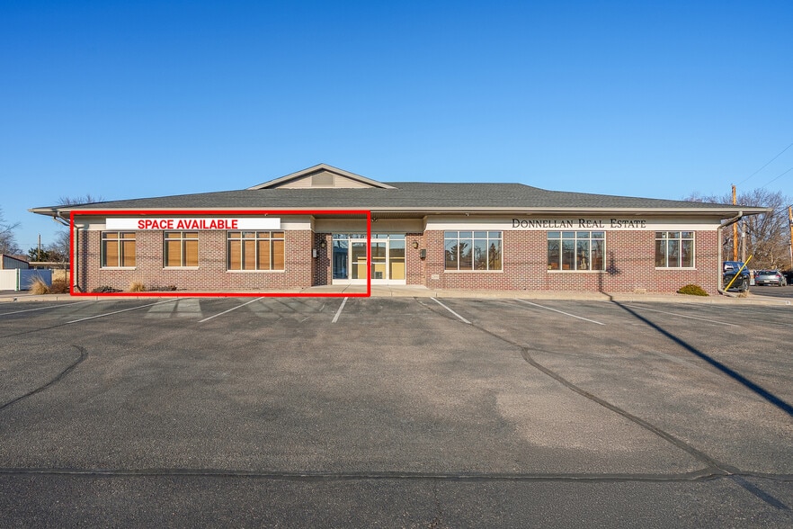 Primary Photo Of 1720 Harding Ave, Eau Claire Office For Lease